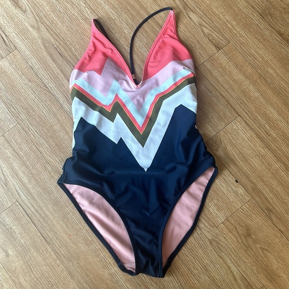 Ted Baker Mississippi Print One-Piece Swimsuit | Ted Size 1 (4 US) New. - Picture 5 of 9